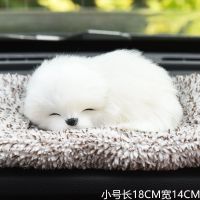 汽车竹炭包狗活性炭仿真狗车内装饰品车上摆件狗新车车内除味用品 小号萨摩耶