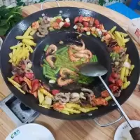 新款烙锅平底凹底不粘锅生铁铸铁煎锅炸锅贵州小吃锅燃气锅电磁炉