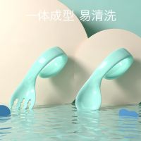 宝宝勺子学吃饭弯头勺训练叉勺餐具套装一岁2岁婴儿童辅食小勺子