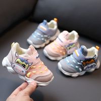 2021新秋婴儿学步鞋1-3岁2半宝宝软底防滑机能鞋透气双网春女孩学