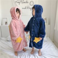 秋冬季儿童家居服加长加厚法兰绒中大童睡袍长毛绒星星款浴袍睡衣
