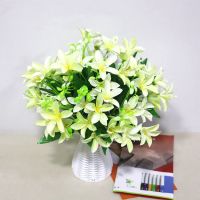 绢花仿真花假花塑料花玫瑰花康乃馨餐桌卧室客厅酒柜装饰品摆件|白色小百合+花筐