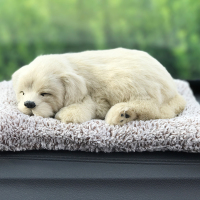 车内味活性炭仿真狗装饰品车载内饰竹炭包新车摆件甲醛可爱|拉布拉多-毛绒垫子