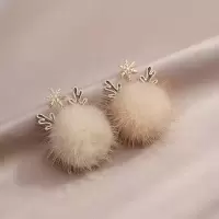 雪花鹿角毛毛球耳环新款2020年感秋冬圣诞节礼物耳饰品|雪花鹿角毛球米色短耳钉银针