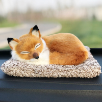 车内味活性炭仿真狗装饰品车载内饰竹炭包新车摆件甲醛可爱