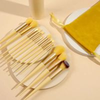 化妆刷子套装全套软初学者10/8美妆刷腮红刷唇刷散粉刷眼影刷子