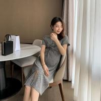 夏装孕妇连衣裙2021新款短袖上衣小个子大码宽松夏天长款过膝裙子 灰色 M