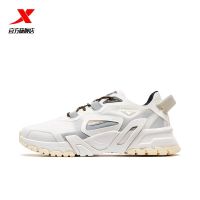 特步男鞋休闲鞋2021夏季新款网面透气鞋子男士休闲鞋980219320216 米白 39