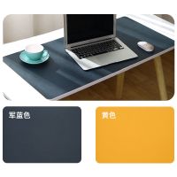 书桌办公桌垫写字笔记本电脑垫超大键盘鼠标垫儿童学生家用防脏 军蓝色+黄色 60X30厘米