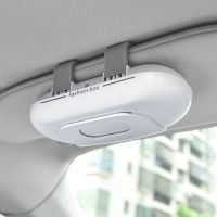 车载眼镜盒汽车内遮阳板墨镜收纳夹车用放太阳镜盒多功能创意改装 白色[卡片收纳/防刮防尘]卡扣款