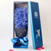 520礼物表白情人节平安夜送女友闺蜜生日异地恋玫瑰花香皂花礼盒 蓝18朵雪点蓝盒