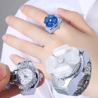 远方情新颖翻盖戒指手表四叶草圆盘潮流戒指表明星同款弹力表J167 创意翻盖四叶草戒指手表 白色