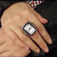 [能看时间的戒指]中年成熟男士方形怀旧合金石英朋克戒指手表 方形白色