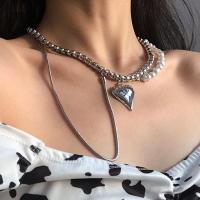 朋克嘻哈 甜酷风爱心吊坠金属珍珠拼接锁骨链 小众设计感项链女 银色高档项链 合金款