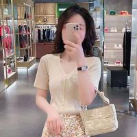 杏色洋气套装女2021夏新款气质V领显瘦上衣+碎花雪纺半身裙两件套 单件杏色上衣 收藏店铺优先发货 S 建议95斤以下