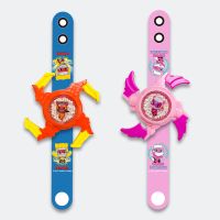 童珍汤姆猫闪光旋转飞轮 闪光手腕陀螺 旋转闪灯玩具儿童手带玩具 83075-01汤姆猫+安吉拉