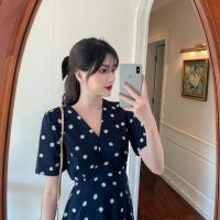 2020胖妹妹小雏菊V领中长裙夏季韩版洋气法式显瘦连衣裙大码女装 深蓝色小雏菊 大码XL