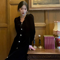 设计感小众轻奢金丝绒小黑裙法式复古气质轻熟风连衣裙女秋装长裙 黑色 S