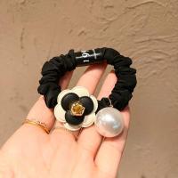 韩国1990小香风山茶花头绳发圈简约冰丝小肠圈珍珠发绳黑色女气质 白花瓣黑花蕊山茶花