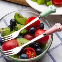 家用304不锈钢水果小叉子套装可爱卡通儿童安全果叉水果签月饼叉 粉色猫爪/绿色猫爪各一支(410钢)