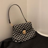 法国miocra koly 小mk提花腋下包包女2020新款潮流行的单肩斜挎包 图片色