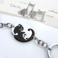 时尚恋爱猫情侣钥匙扣一对拼接吊坠简约创意甜美同学闺蜜送友礼物 银黑小猫钥匙扣一对 普通包装