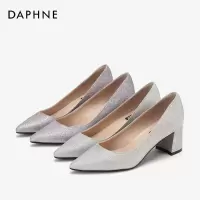 Daphne/达芙妮经典闪耀防磨粗跟单鞋