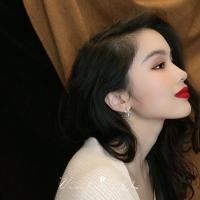 「莫里斯花园」法式温柔精致设计感小巧闪耀串珠小白花耳钉耳饰女 莫里斯花园(软垫耳夹)