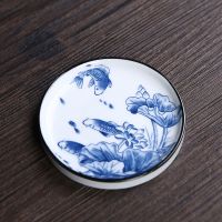 欧式复古杯青花垫陶瓷隔热垫怀旧圆形小花砖桌面保护防磨瓷砖杯垫 青花圆杯垫-荷塘鱼趣