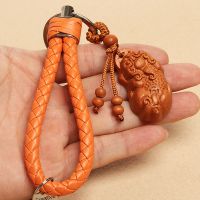 高档玛瑙玉貔貅汽车钥匙扣挂件创意男女士腰挂保平安情侣圈链饰品 [简约*款桃木貔*貅]+皮绳+腰扣