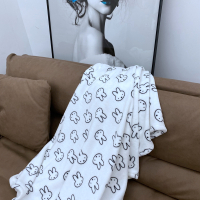 黑白兔 80*100cm(S) 办公室午睡毯子ins风北欧披肩神器女单人厚可爱卡通法兰绒珊瑚绒