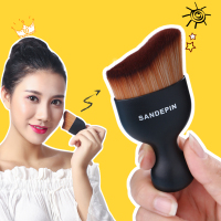 弧形粉底刷轮廓曲线弧度粉底液刷BB霜裸妆化妆刷便携粉底刷