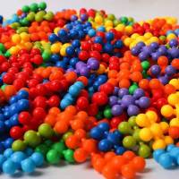 100粒[袋装]送图纸 儿童梅花积木立体旋转拼插雪花片幼儿园3-6桌面益智拼装早教玩具