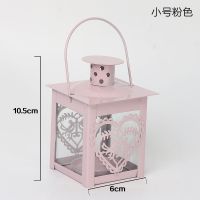 小号粉色 家用创意爱心浪漫蜡烛风灯挂式烛台欧式铁艺镂空方形玻璃烛台