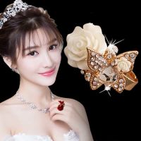 蝶恋花水晶开口戒指 白色 远方情蝴蝶玫瑰花水晶耳钉女韩版气质钻花朵耳环戒指时尚耳饰E253