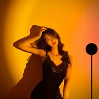 日落灯氛围夕阳灯拍照摄影艺术黄昏日不落地落日灯投影彩打光