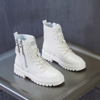 述雅桔宿米白色马丁靴女英伦风春秋季单靴2021年新款网红瘦瘦靴短靴子厚底