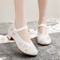 苏芈秋季绣花鞋女中高跟搭配袍汉服鞋百搭民族风春秋单鞋老北京布鞋