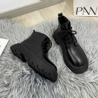 黑色马丁靴女春秋单靴2021年新款厚底英伦风短靴网红百搭瘦瘦靴