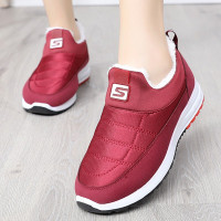 娜瑟薇女老北京布鞋妈妈鞋学生鞋加绒加厚冬季女鞋软底健步鞋