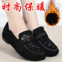 娜瑟薇2021冬季老北京布鞋软底加绒毛毛鞋新款平底懒人女士时尚
