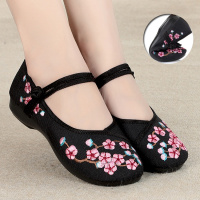 苏芈老北京布鞋女单鞋中老年人平底中国风圆头妈妈鞋民族风复古绣花鞋