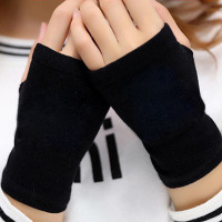 半指无图案 均码 秋冬男女学生动漫皮卡丘联名半截半指手套百搭触屏保暖防寒骑行