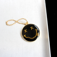 黑色Nirvana 笑脸包包挂件 汽车钥匙扣 2色