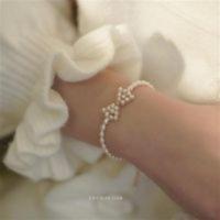 天然淡水珍珠蝴蝶结手链,14k包金可调节手链,闺蜜礼物 天然淡水珍珠蝴蝶结手链,14k包金可调节手链,闺蜜礼物