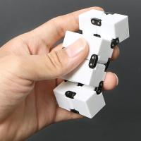 白色 送手指足球+指尖陀螺 无限魔方铝合金成人解压减压手指尖陀螺发泄好玩上课无聊神器玩