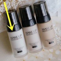 象牙白 Liquid foundation Hydrating Concealer Waterproof 柔顺粉底液