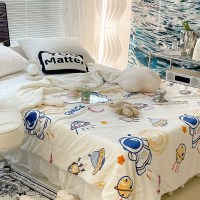 珊瑚绒双层毛毯被子春秋办公室午睡盖毯床单男宿舍毯子铺床家用