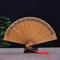 崖柏香木扇镂空中国风复古雕刻折扇子夏季便携桌面摆件工艺装饰品 崖柏香木扇镂空中国风复古雕刻折扇子夏季便携桌面摆件工艺装饰