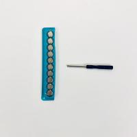 一排10颗 加一把螺丝刀 假面骑士 扭扣电池 可用于万代锁种 卡带 密钥 表盘 气泡等武器